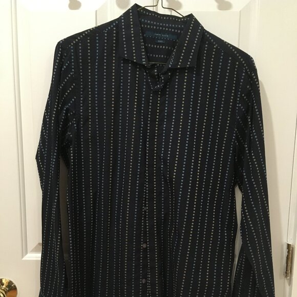 Perry Ellis Slim Fit long-sleeve button down L - Picture 1 of 6